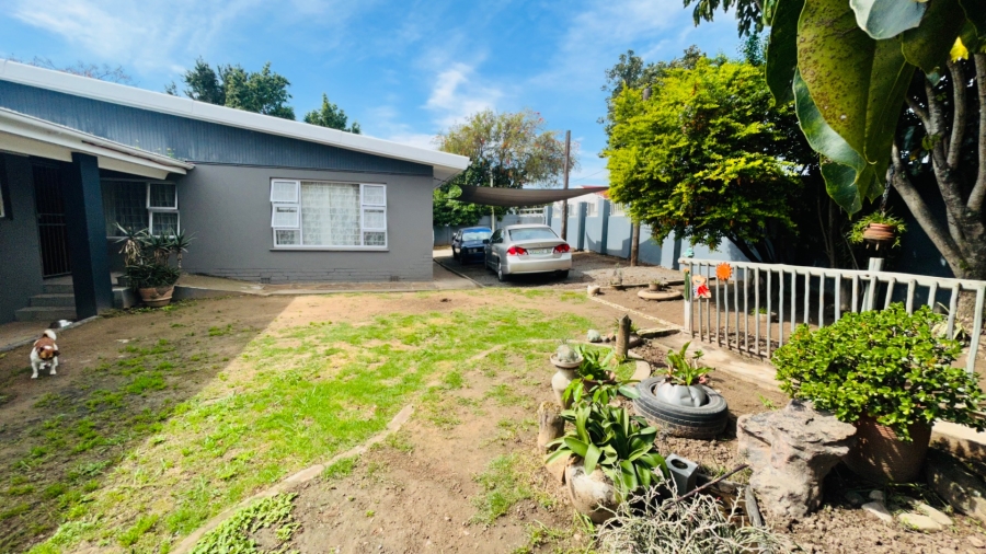 4 Bedroom Property for Sale in Southernwood Eastern Cape